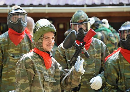 80 приборостроителей приняли участие в турнире по пейнтболу